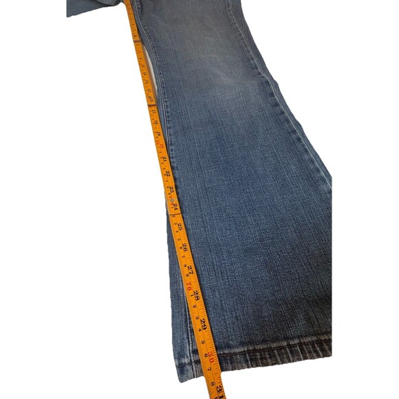 Levis 529 Women’s Curvy Stretch Jeans Size 14 Blue Boot Cut Mid Rise - Picture 4 of 15